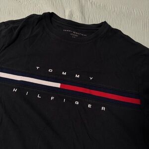 Tommy Hilfiger Men's Navy and Red Stripe Tee